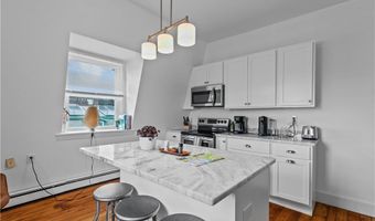 491 Thames St, Newport, RI 02840