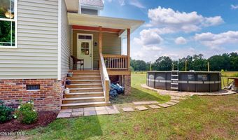 708 N Sunset St, Atkinson, NC 28421
