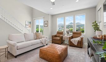 21541 Trail Blazer Ln, Escondido, CA 92029