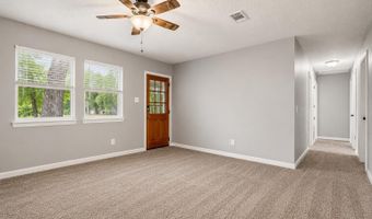 6521 Grayson Dr, Benton, AR 72019