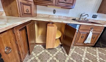 101 7th Ave NW, Bowman, ND 58623
