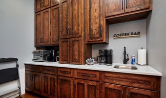 233 NE 60th Ct, Ankeny, IA 50021