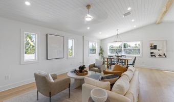 616 FERN St, Anna Maria, FL 34216