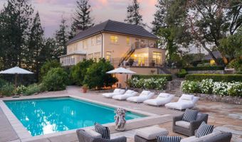 335 Pine Breeze Dr, Angwin, CA 94508