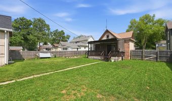 329 W 5th St, Auburn, IN 46706