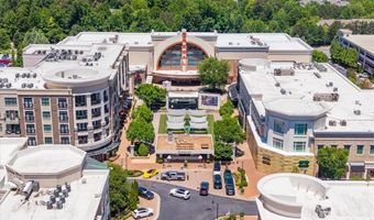 9005 Woodland Trl, Alpharetta, GA 30009