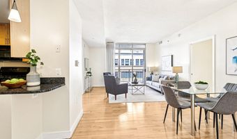 820 N POLLARD St 801, Arlington, VA 22203