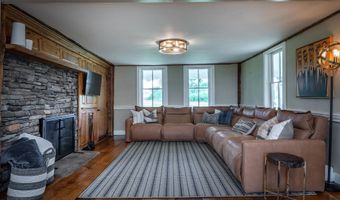 83 Thomson Rd, Bethlehem, CT 06751