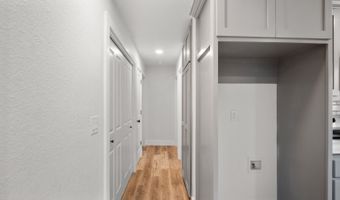 210 15th NW Ave, Ardmore, OK 73401