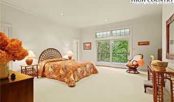 1158 Equestrian Dr, Banner Elk, NC 28604