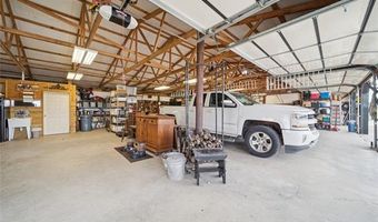 4320 N 135 Rd, Beggs, OK 74421