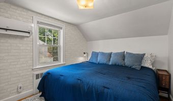 23 Eastwood Circuit, Boston, MA 02132