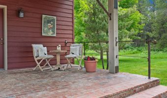 1160 Swan Horseshoe Dr, Bigfork, MT 59911