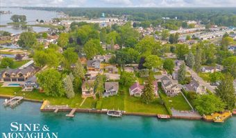 421 Edgewater, Algonac, MI 48001