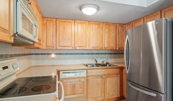 6 WHITEMARSH Ct, Dover, DE 19904