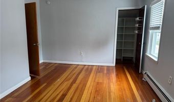 67 Hall Ave, Newport, RI 02840