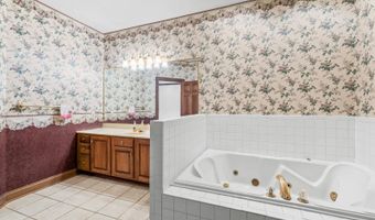 106 DK Ranch Ln, Ashland, KY 41102