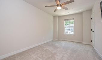 11029 AUGUSTA Ln 4, Berlin, MD 21811