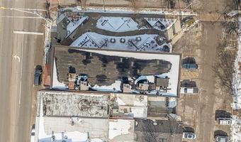 107 S Main St, Almont, MI 48003