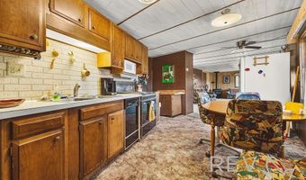 31 Posten Rd, Cody, WY 82414