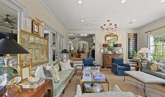 1166 Ingleside Dr, Baton Rouge, LA 70806