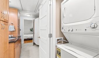 25 Cedar St 14, Amesbury, MA 01913