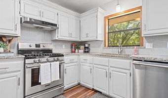 3321 Woodland Rd, Bartlesville, OK 74006