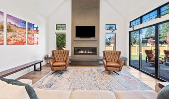 3076 NW Blodgett Way, Bend, OR 97703