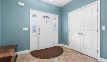 38 Harvest Hill Ln 38, Auburn, ME 04210