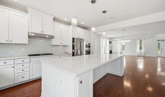24267 PURPLE FINCH Dr, Aldie, VA 20105