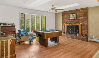 413 Hill Farm Rd, Coventry, RI 02816