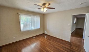 1604 LOS ARBOLES Ave NW, Albuquerque, NM 87107