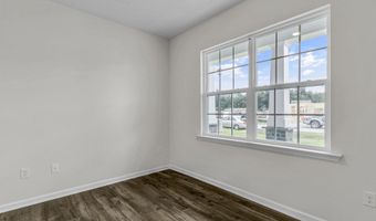 1051 QUEENSLAND Ln, Ayden, NC 28513