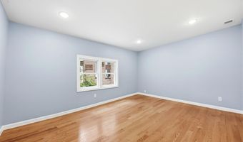 429 KENNEDY Blvd, Bayonne, NJ 07002