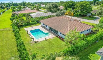 524 Muirfield Dr, Atlantis, FL 33462