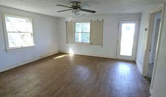 330 Narrow Shore Rd, Aydlett, NC 27916