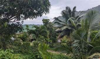 53-354 Kamehameha Hwy 3F, Hauula, HI 96717