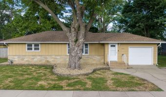 504 14th St NW, Austin, MN 55912