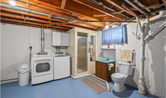 3945 8th Ave NW, Anoka, MN 55303