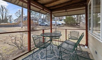 1 KENT Dr, Betterton, MD 21610