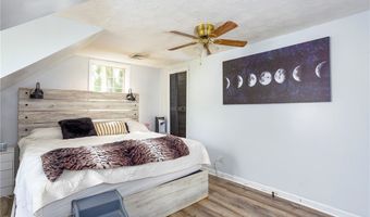 688 Saunders Hollow Rd, Barboursville, WV 25504