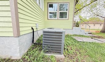 246 E Rooney Ave, Appleton, MN 56208