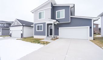 713 NE Oak Ridge Dr, Ankeny, IA 50021
