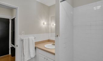 104 Pembroke St 2, Boston, MA 02118