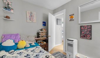 3 Willoughby St, Bristol, CT 06010