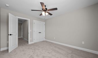 853 Mulligan Dr, Ayden, NC 28513