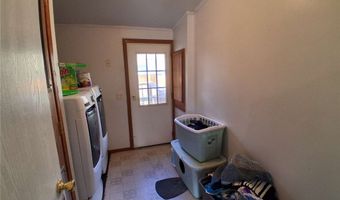 121 N 1st St, Bearcreek, MT 59007