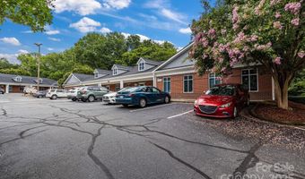 8037 Corporate Center Dr, Charlotte, NC 28226