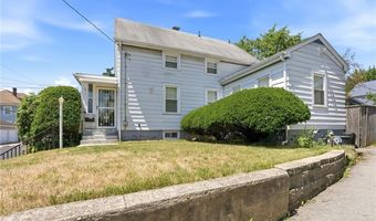 217 Narragansett St, Cranston, RI 02905