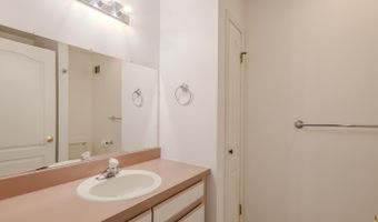 29 Lorenzo Ct, Aberdeen, NJ 07747